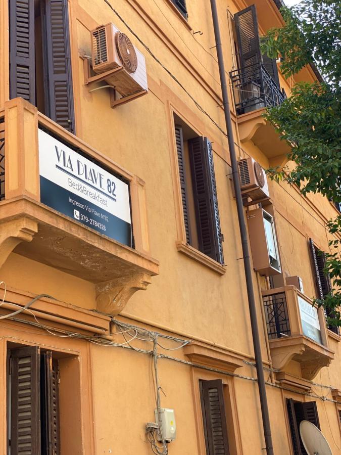 Via Piave 82 Bed & Breakfast Cosenza Exterior photo
